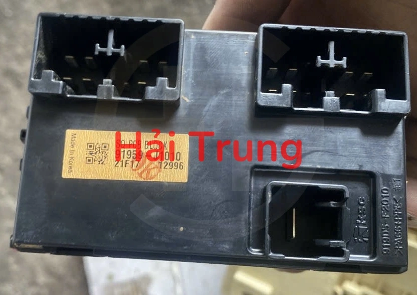 Hộp cầu trì Kia Ceed Tháo Xe 91959J1010