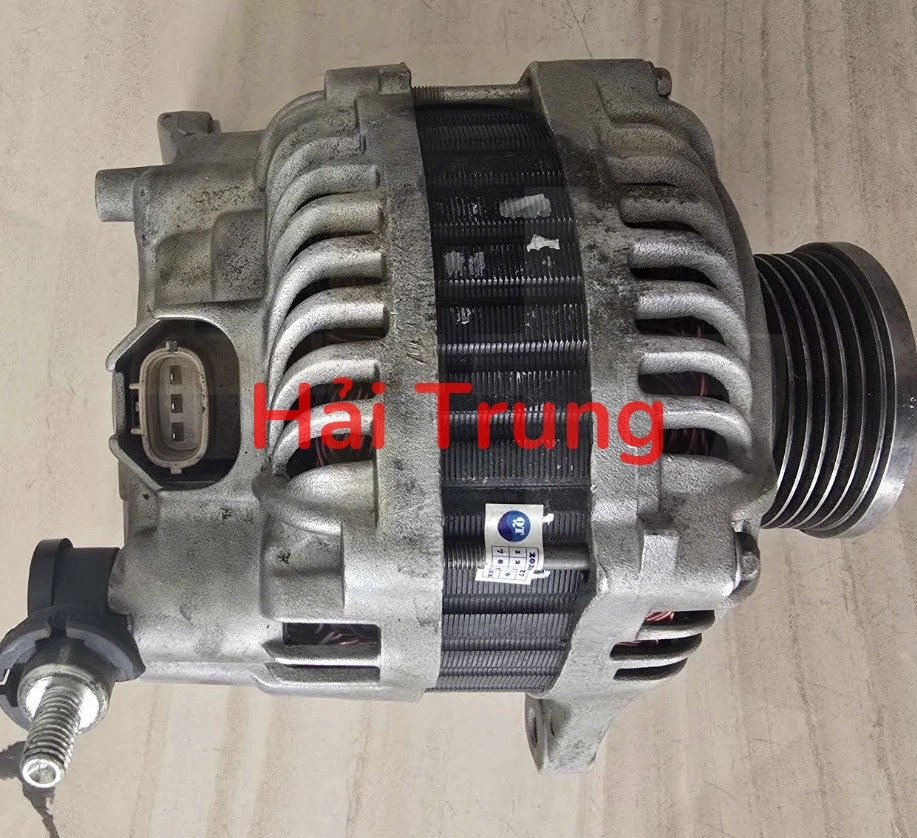 Máy phát điện Nissan Navara 2012 Tháo Xe