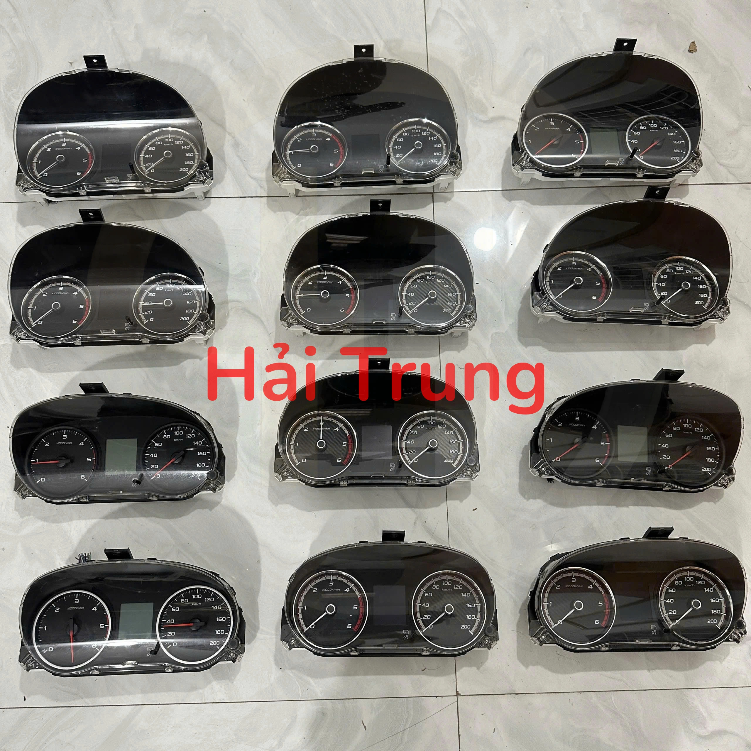 8100C665 Đồng hồ táp lô Mitsubishi Triton 2020-2026 Tháo Xe