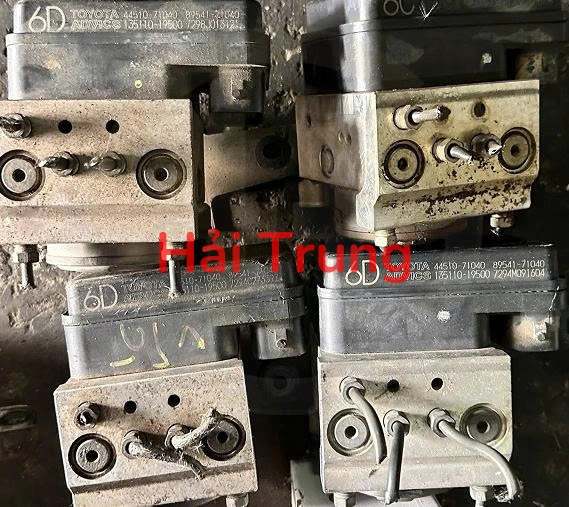 4451071040 Cụm ABS Fortuner, Hilux Tháo Xe