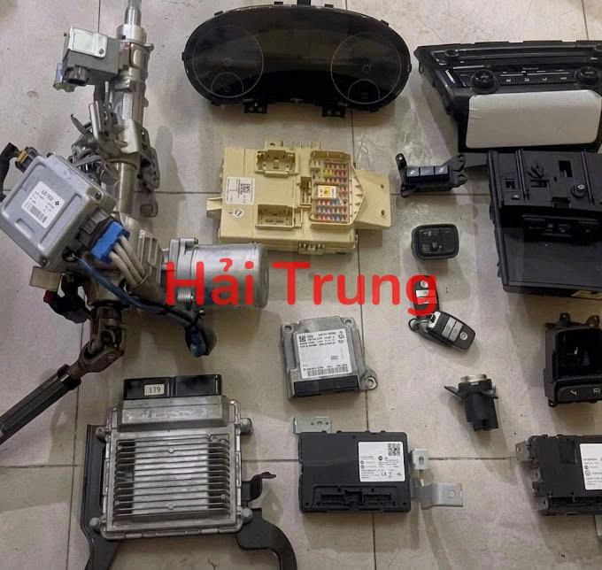 Tháo Xe Full bộ điện, bộ nổ hộp điện đầy đủ Kia K5 2022