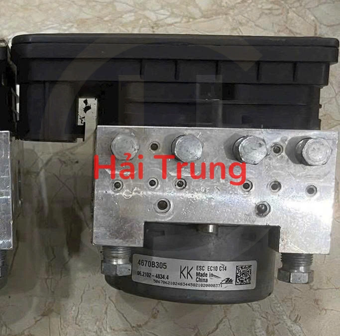 4670C040 4670B271 4670C040 4670B305 Cụm ABS XPANDER 