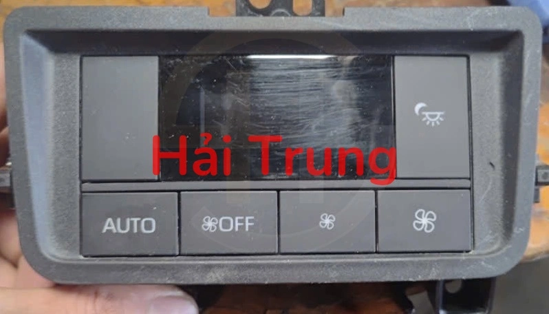 Bảng điều khiển công tắc điều hòa AC Toyota Innova 2023-2026 Tháo Xe 84010-VT030
