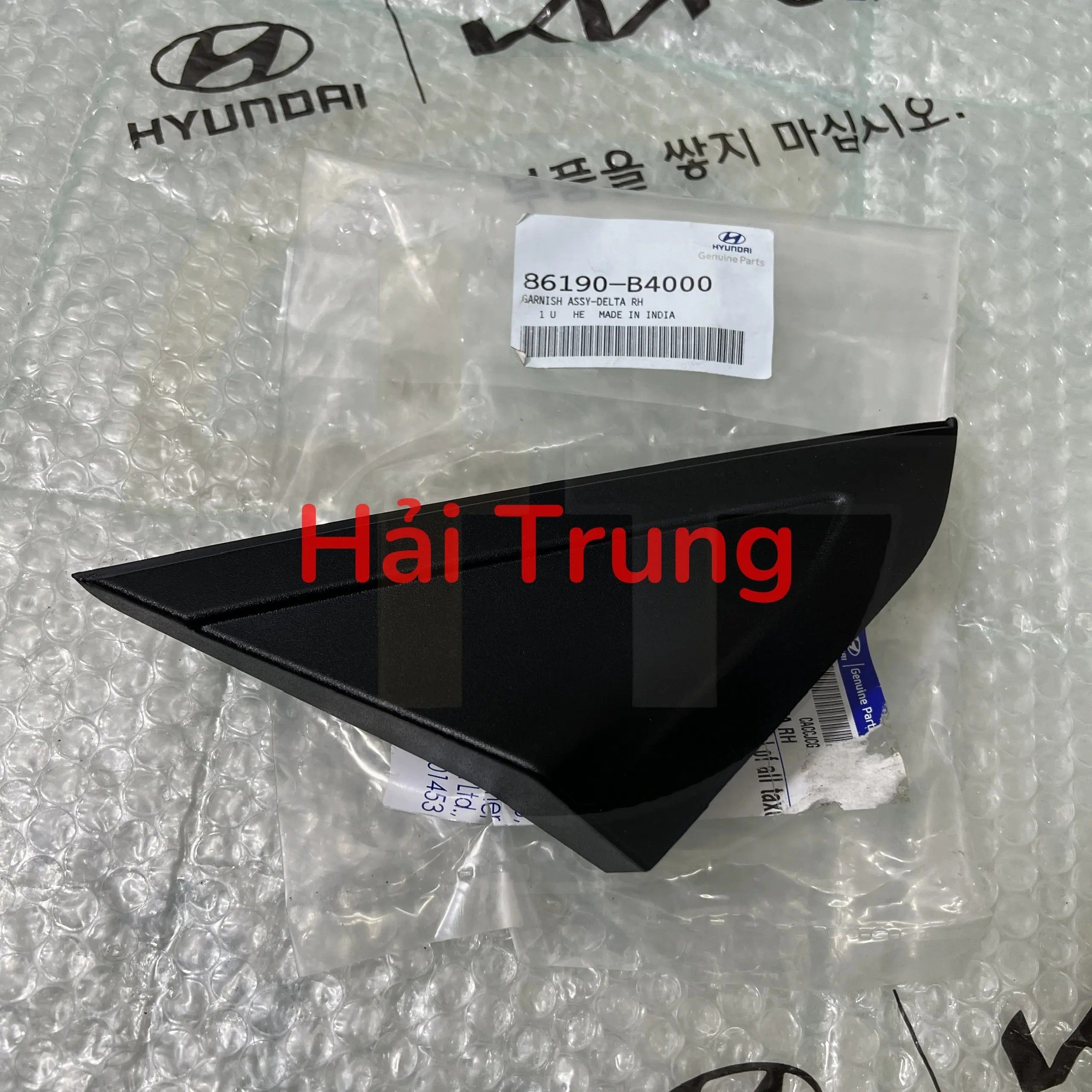 Ốp tam giác chân gương Hyundai I10 Grand chính hãng