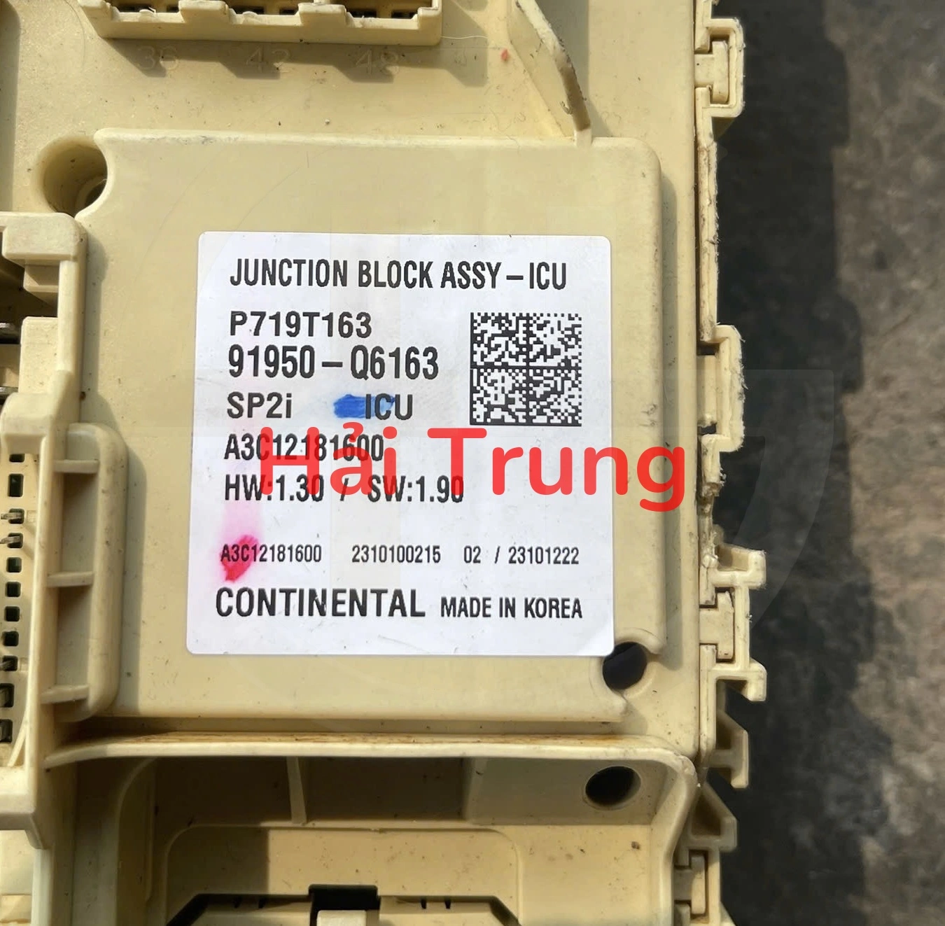Hộp cầu trì trong xe Kia Seltos Tháo Xe 91950Q6163