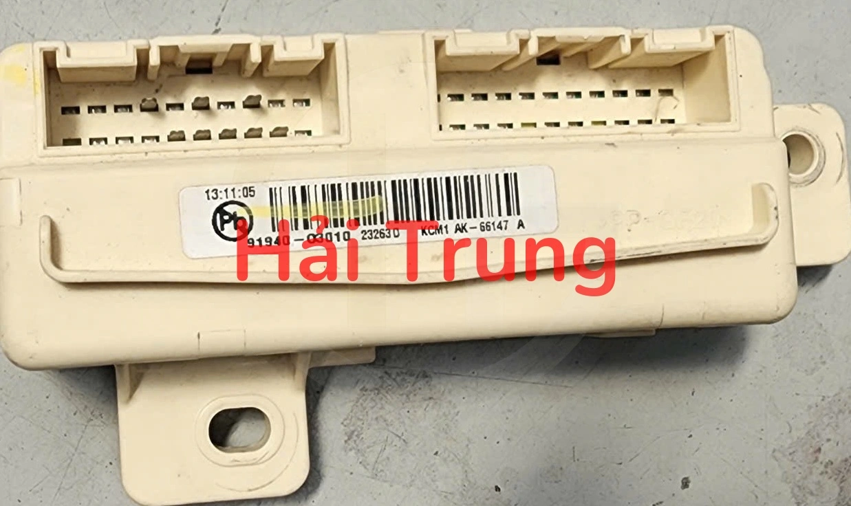 Hộp KCM1 Hyundai Custin Tháo Xe 91940-O3010