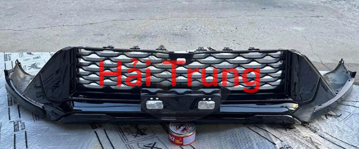 Cản trước dưới Toyota Fortuner Tháo Xe