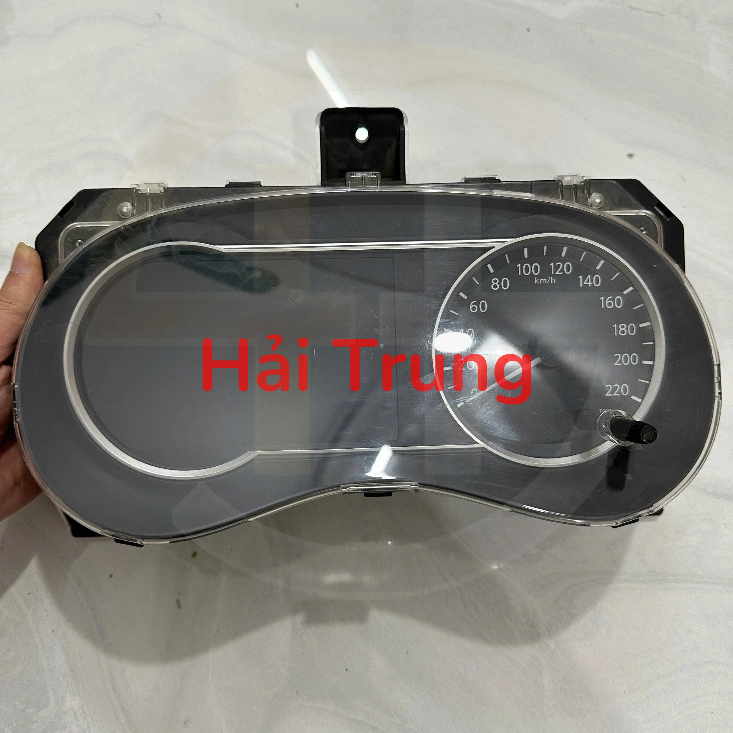 248105EK0B Đồng hồ táp lô Nissan Almera Tháo Xe