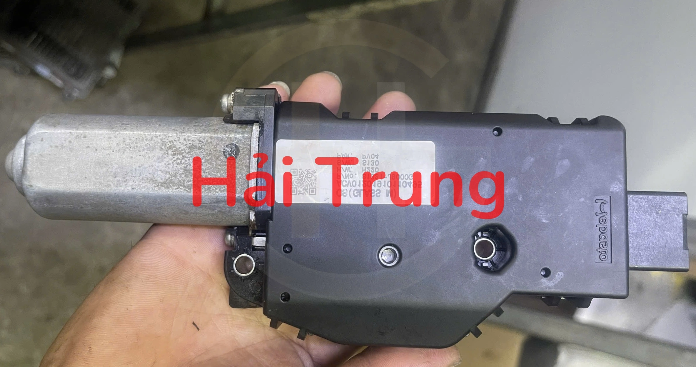 Mô tơ cửa sổ trời Hyundai Kona Tháo Xe 81631J900G