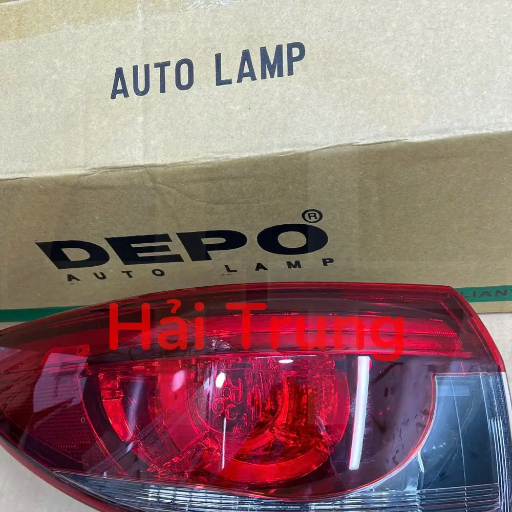 Đèn hậu ngoài Mazda 6 2016-2019 Depo 216-19ABL-UE