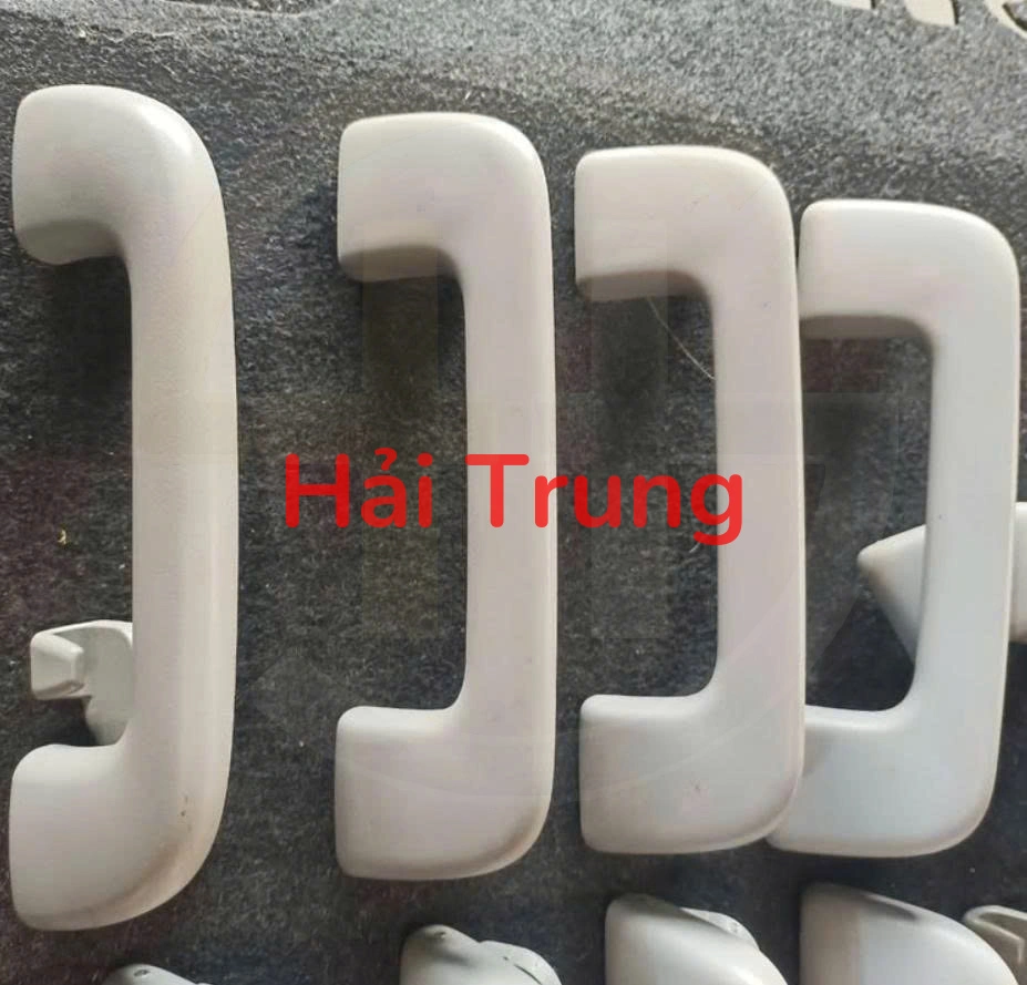 Tháo Xe Tay nắm trần xe Toyota Vios 