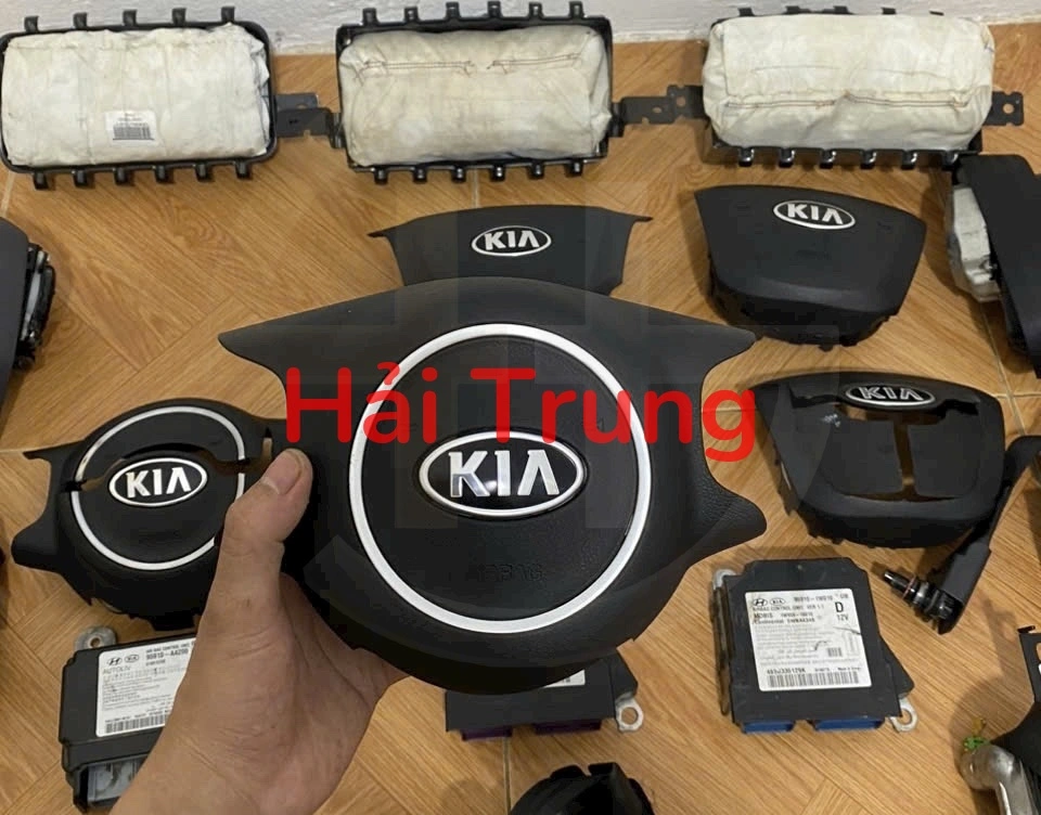Túi khí vô lăng, túi khí táp lô Kia Morning, Rio, Rondo Tháo xe