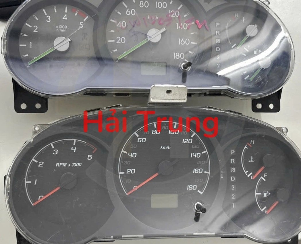 Tháo xe đồng hồ táp lô Ford Everest