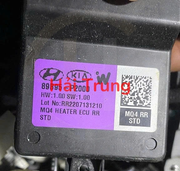 Hộp điều khiển hệ thống sưởi hàng ghế sau Kia Sorento Tháo Xe 89B95-P2000 89B95P2000