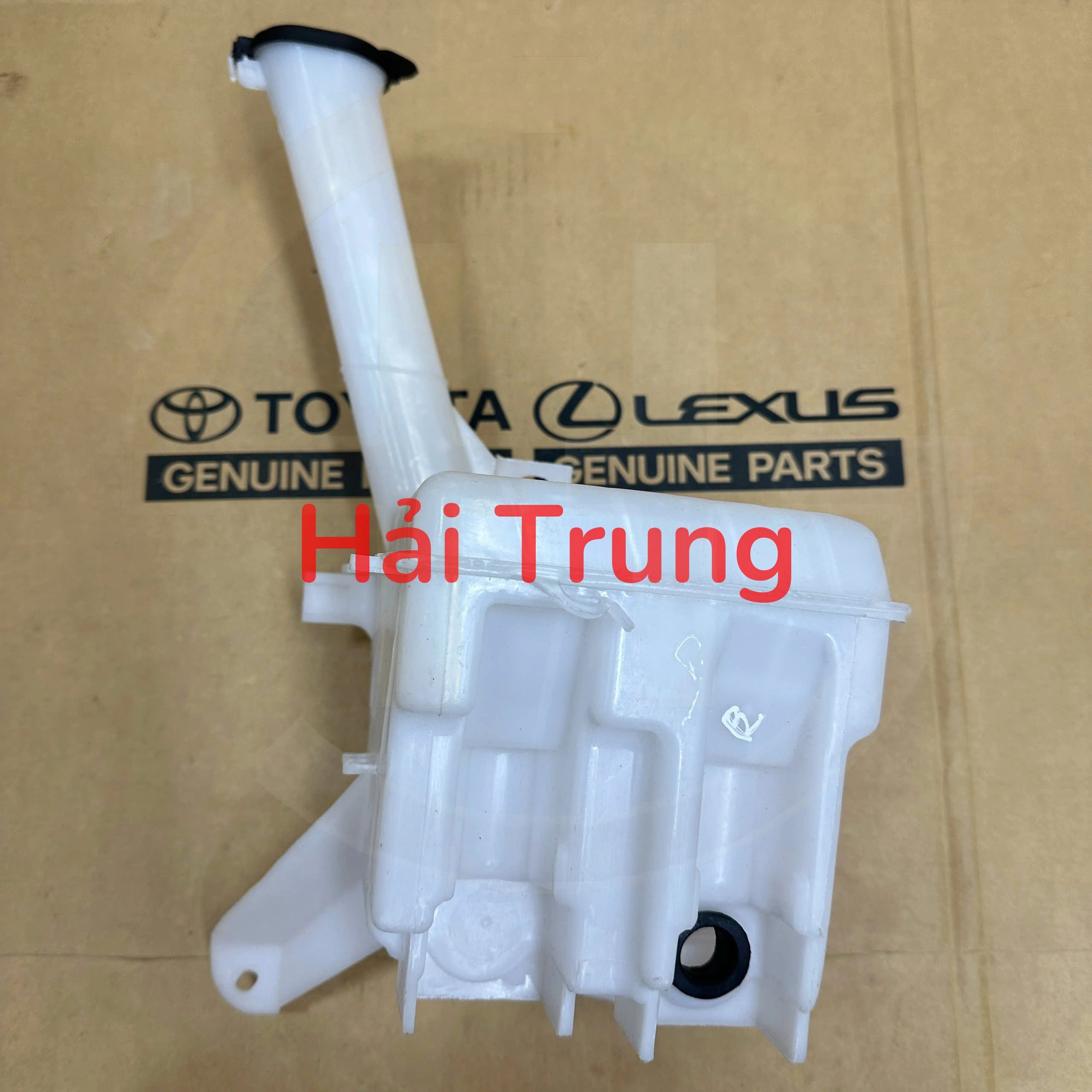 Bình nước rửa kính Toyota Vios 2008-2013 