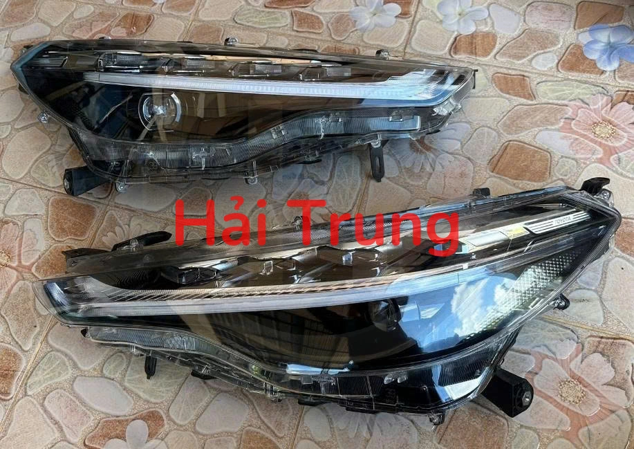 Cặp đèn pha Toyota Corolla Cross 2022 2023 2024 Tháo Xe