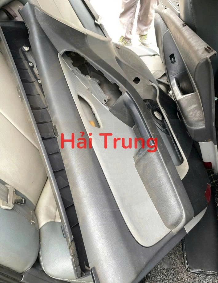 Táp pi cửa Hyundai Avante 2011-2014 Tháo Xe