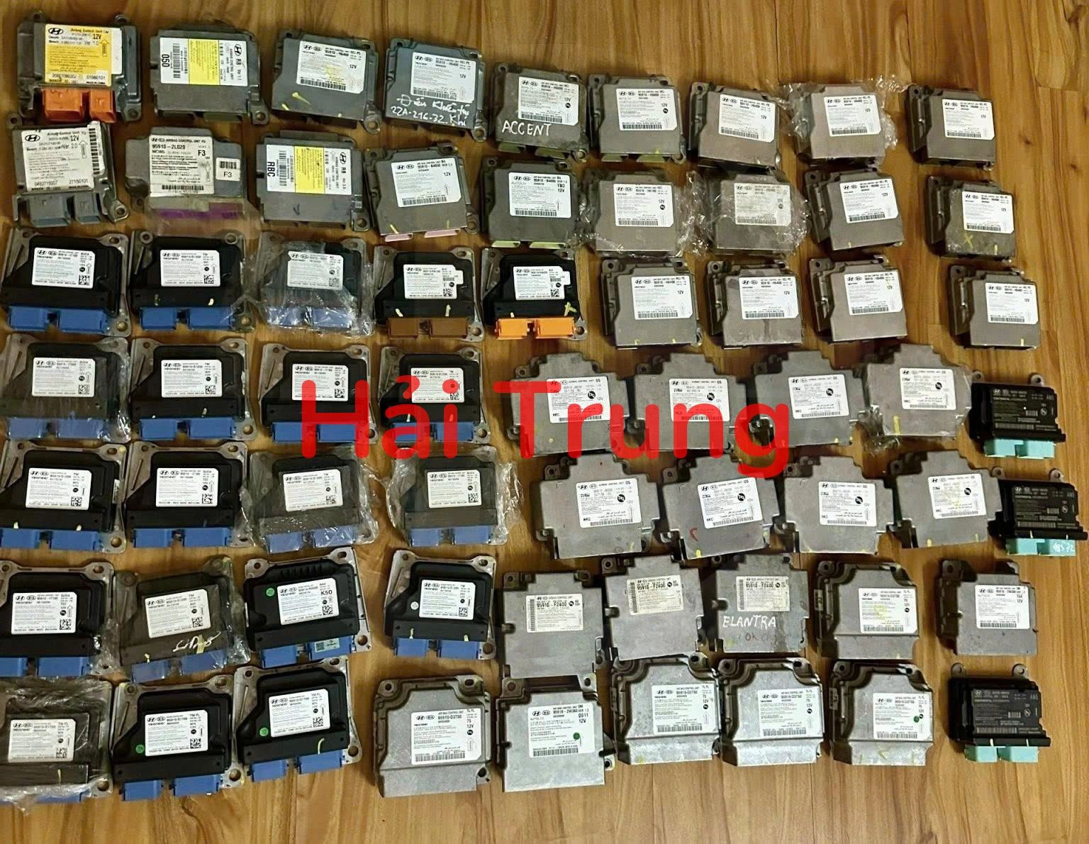 Tháo xe Hộp điều khiển túi khí Hyundai Kia Seltos, Sonet, Creta, Stargazer, Sorento, Carnival