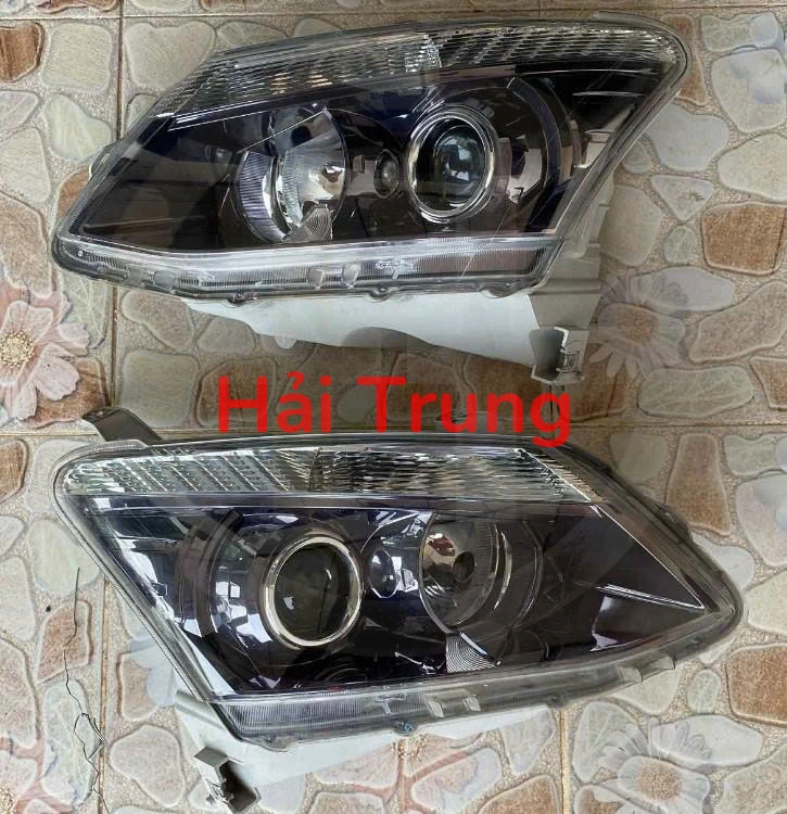 Đôi đèn pha Isuzu Dmax 2012-2018 Tháo Xe