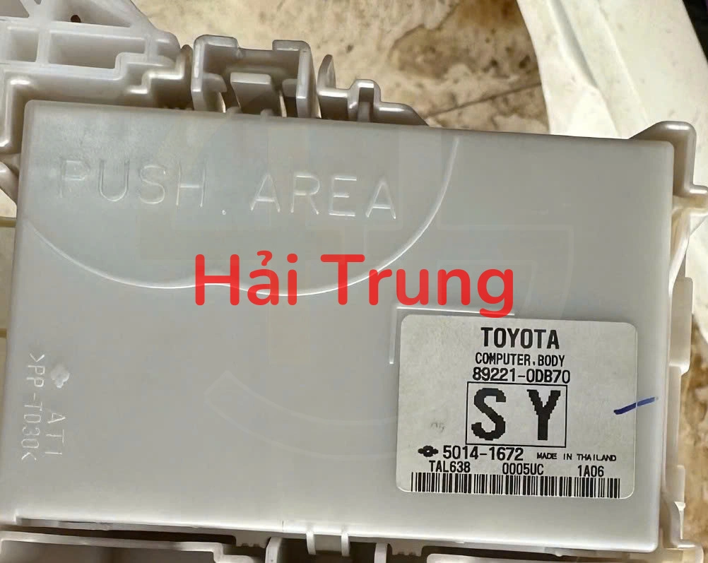 892210DB70 Hộp điều khiển thân xe Toyota Vios 2019 2020