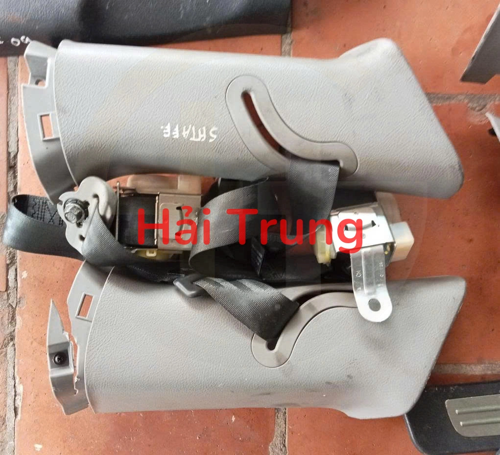Ốp cột B liên dây đai an toàn Hyundai Santafe 2009 2010 Tháo Xe