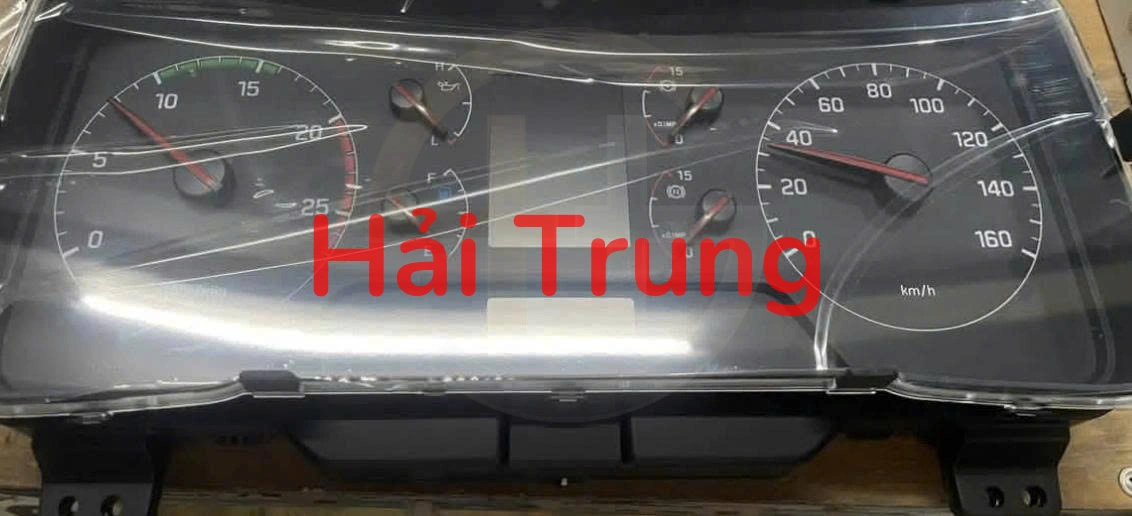 Đồng hồ táp lô Hyundai TRAGO XCIENT 6X4