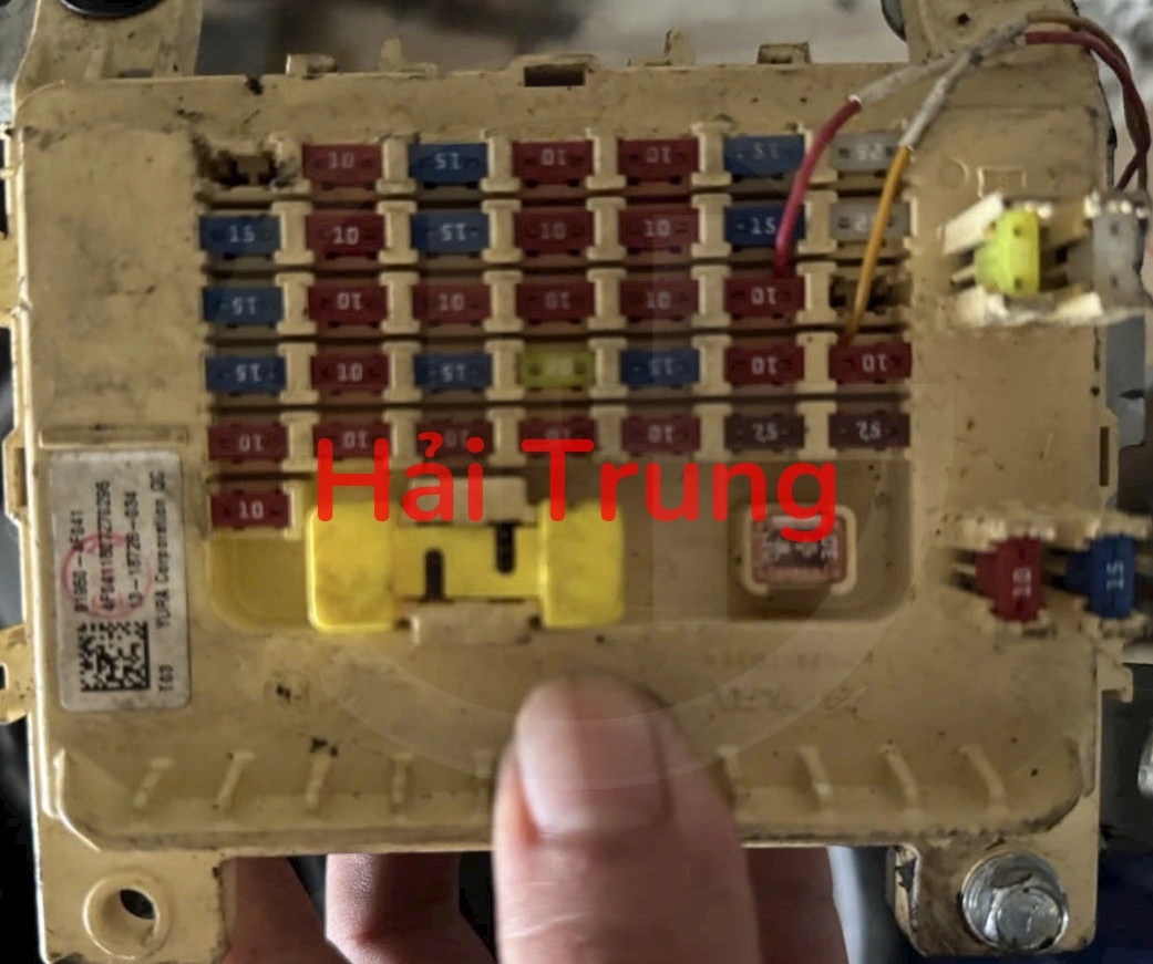Hộp cầu trì Hyundai Porter 2 Tháo Xe 91950-4F041