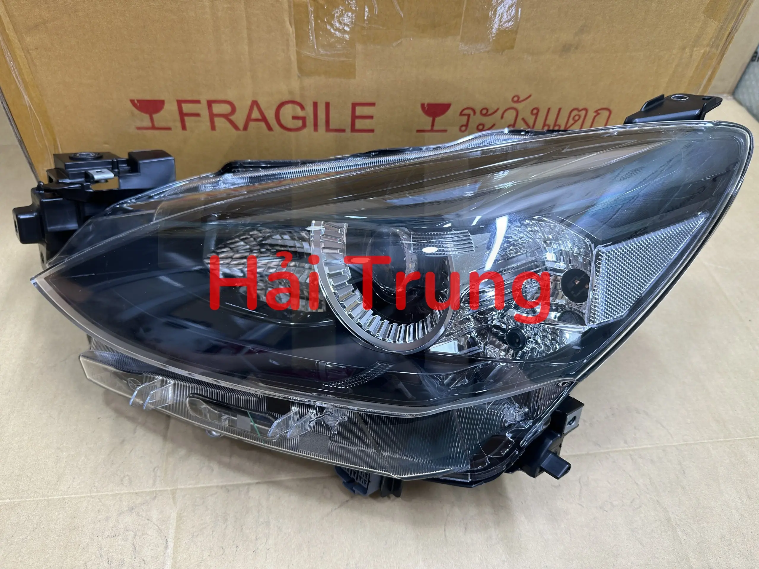 Đèn pha Mazda 2 2022-2024 chính hãng DHM5-51-0L0F 