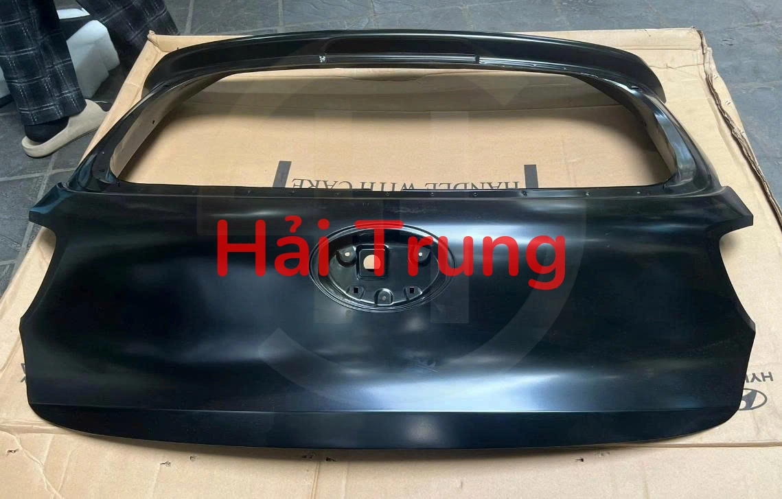 73700B4050 Cửa hậu Hyundai I10 2014-2020 5 cửa