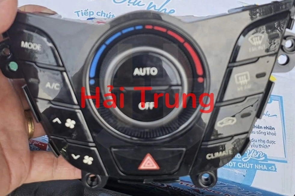 Bảng điều khiển công tắc điều hòa AC Hyundai Veloster Tháo Xe
