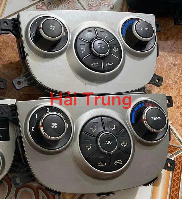 Tháo xe bảng điều khiển công tắc điều hòa Ac Hyundai Santafe 2010-2013