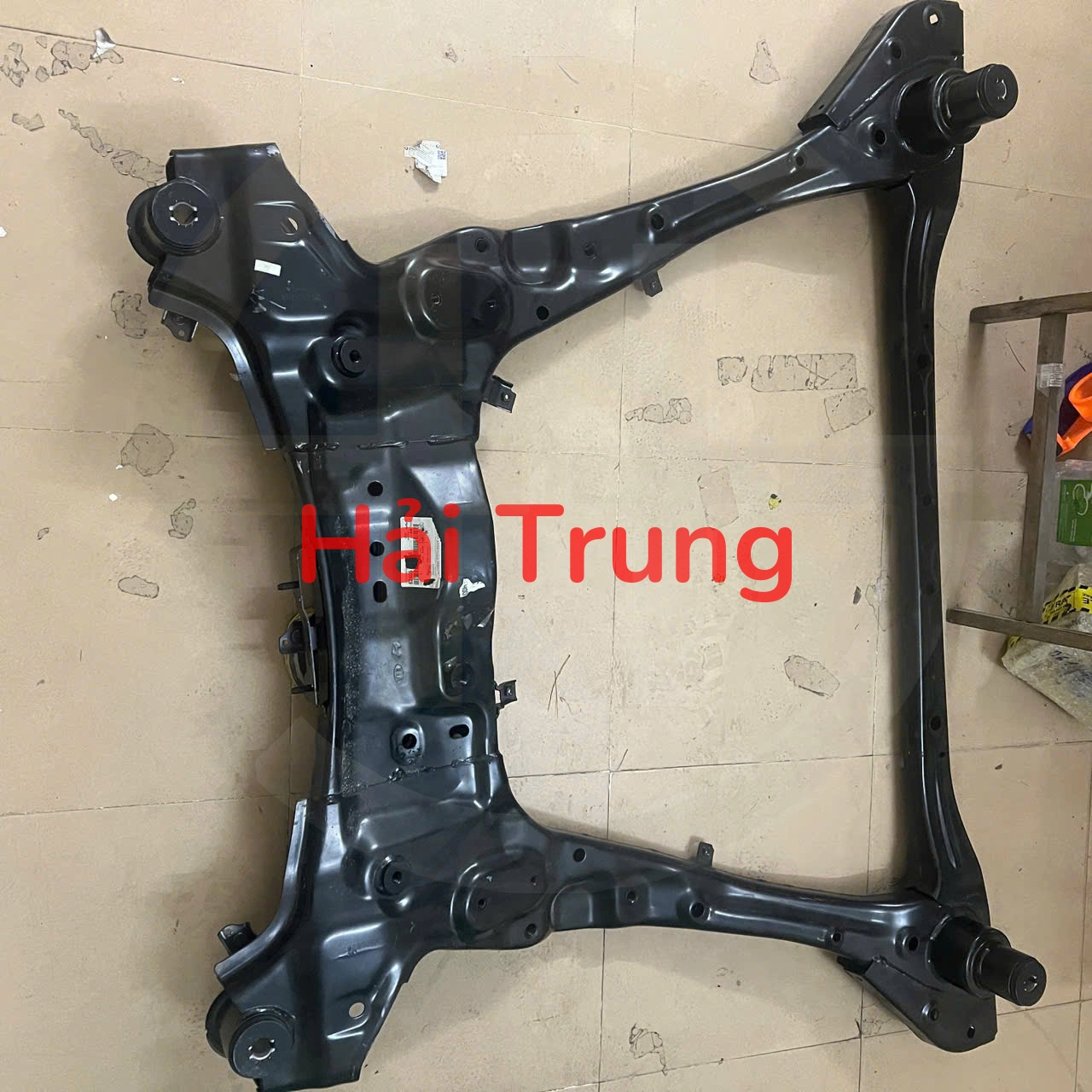 Bệ đỡ động cơ Kia Sorento 2022-2026 62405P2050