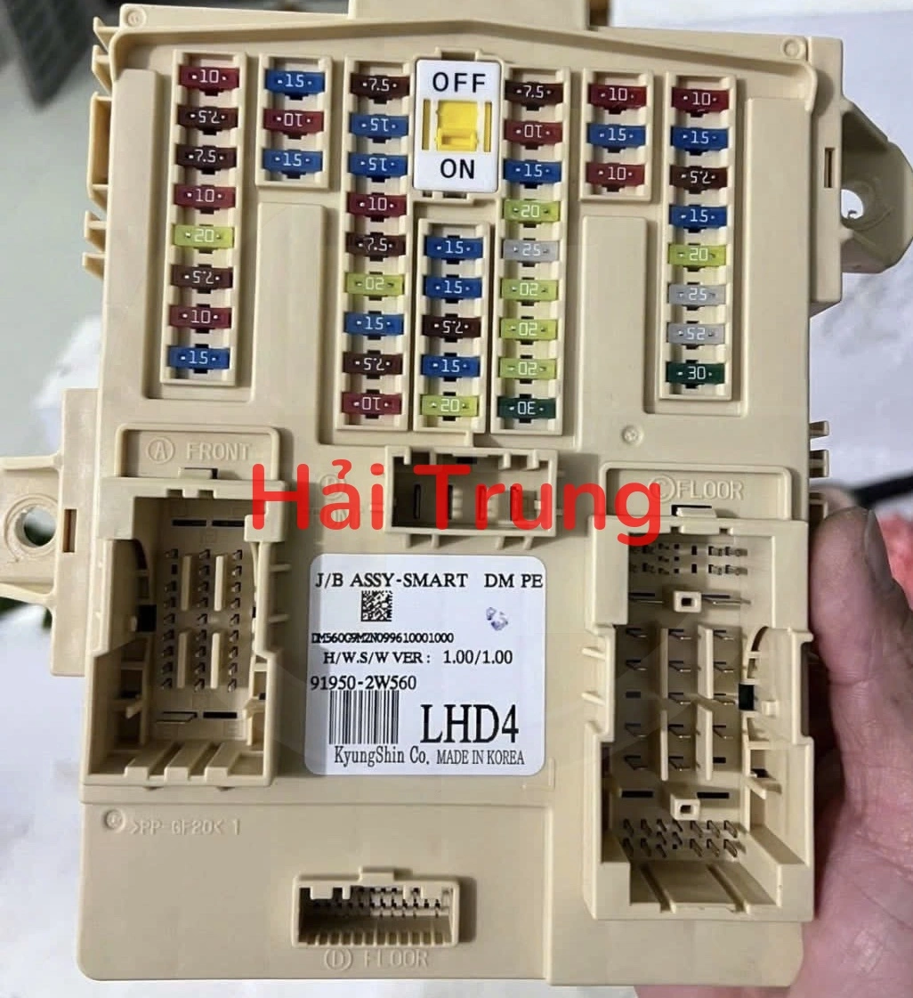Hộp cầu trì Hyundai Santafe Tháo Xe 91950-2W560 919502W560