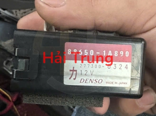 Hộp điều khiển điều hòa Toyota Corolla 2002-2007 Tháo Xe 88650-1A890