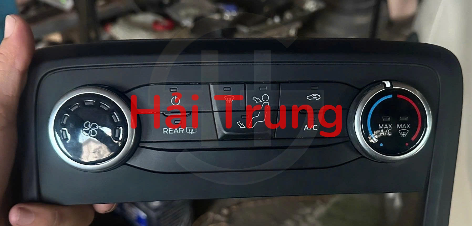 Bảng điều khiển công tắc điều hòa AC Ford Ecosport 2020 Tháo Xe
