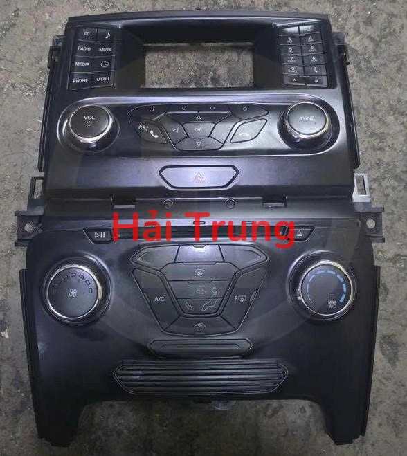 Cụm điều khiển trung tâm Ford Ranger 2018-2022 Tháo Xe