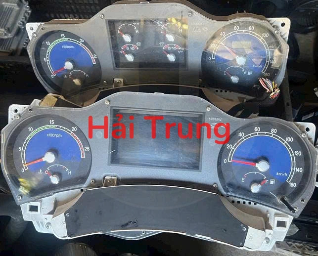 Đồng hồ táp lô Hyundai Univer Tháo Xe