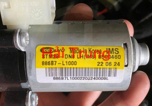 Mô tơ ngả ghế Kia K5 2021-2025 Tháo Xe 886B7-L1000 886B7L1000