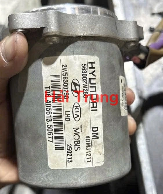 563002W250 Mô tơ điều khiển cọc lái Hyundai Santafe 2013-2018 Tháo Xe