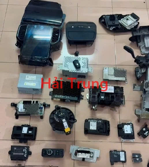 Tháo Xe Full bộ điện, hộp điện đầy đủ Ford Everest 2024 2025 2026