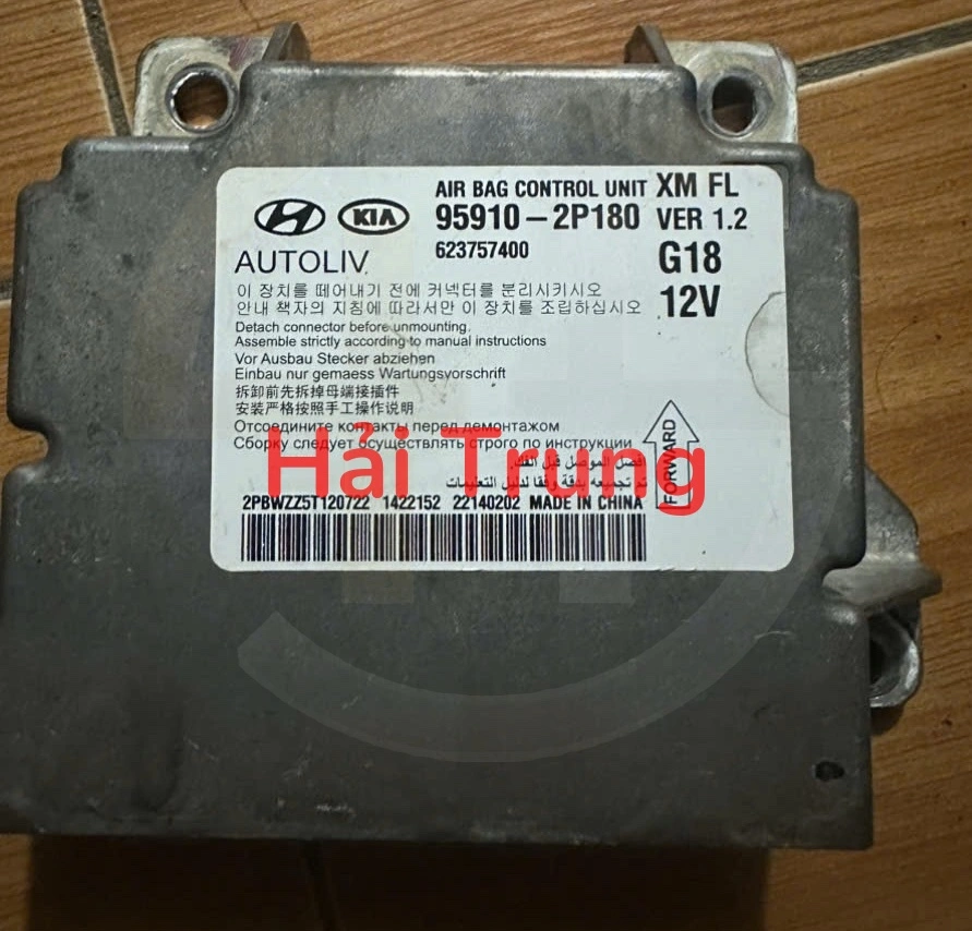 Hộp điều khiển túi khí Kia Sorento 2010-2012 959102P180