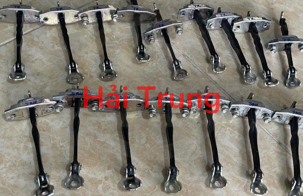 Hạn chế cửa Toyota Vios 2020-2023 Tháo Xe