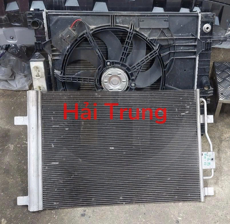 Dàn nóng, két nước MG ZS Tháo Xe