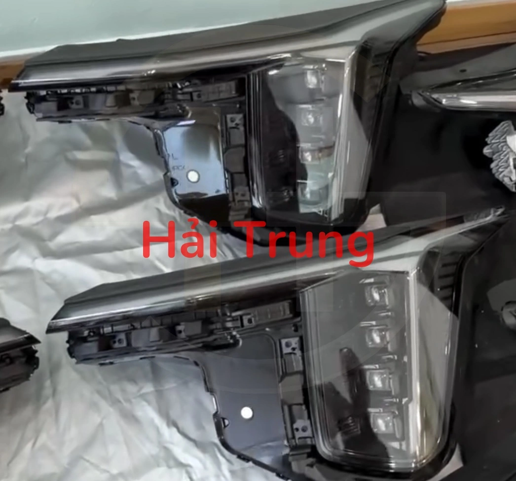 Đèn pha Kia Sorento Hybrid 2025-2027 Tháo Xe 92101P2600 92102P2600
