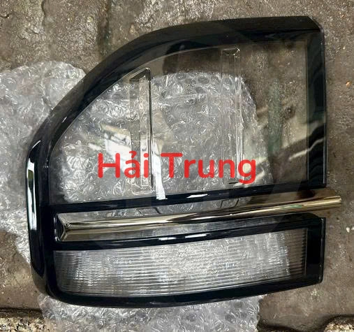 Mặt đèn hậu Vinfast VF3 Tháo Xe