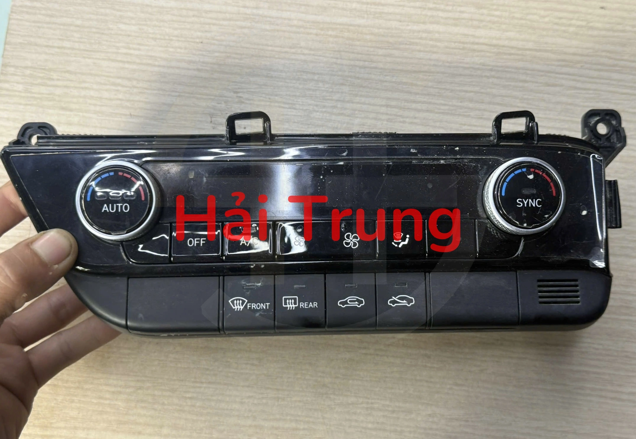 Bảng công tắc điều khiển điều hòa Hyundai Elantra 2022-2026 Tháo Xe