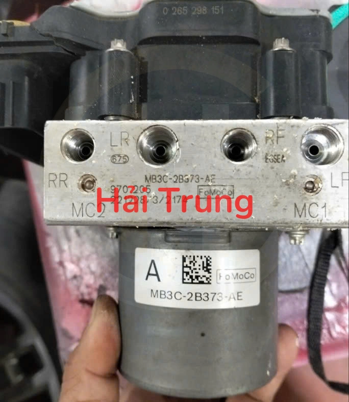 MB3C-2B373-AE Cụm điều khiển ABS Ford Ranger 2023-2025 Tháo Xe