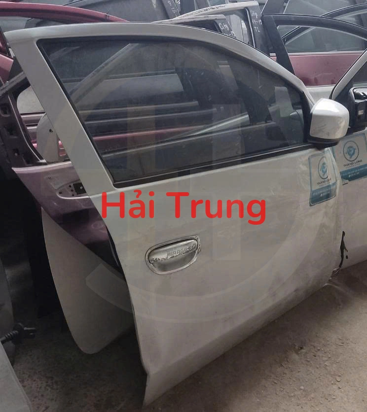 Cánh cửa Mitsubishi Mirage 2020 Tháo Xe