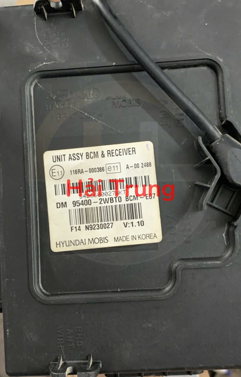 Hộp BCM Hyundai Santafe 2013-2016 954002WBT0