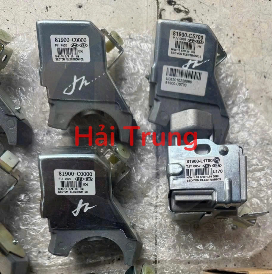 81900C5700 Khóa cổ vô lăng Hyundai Tucson 2015-2018 Tháo Xe